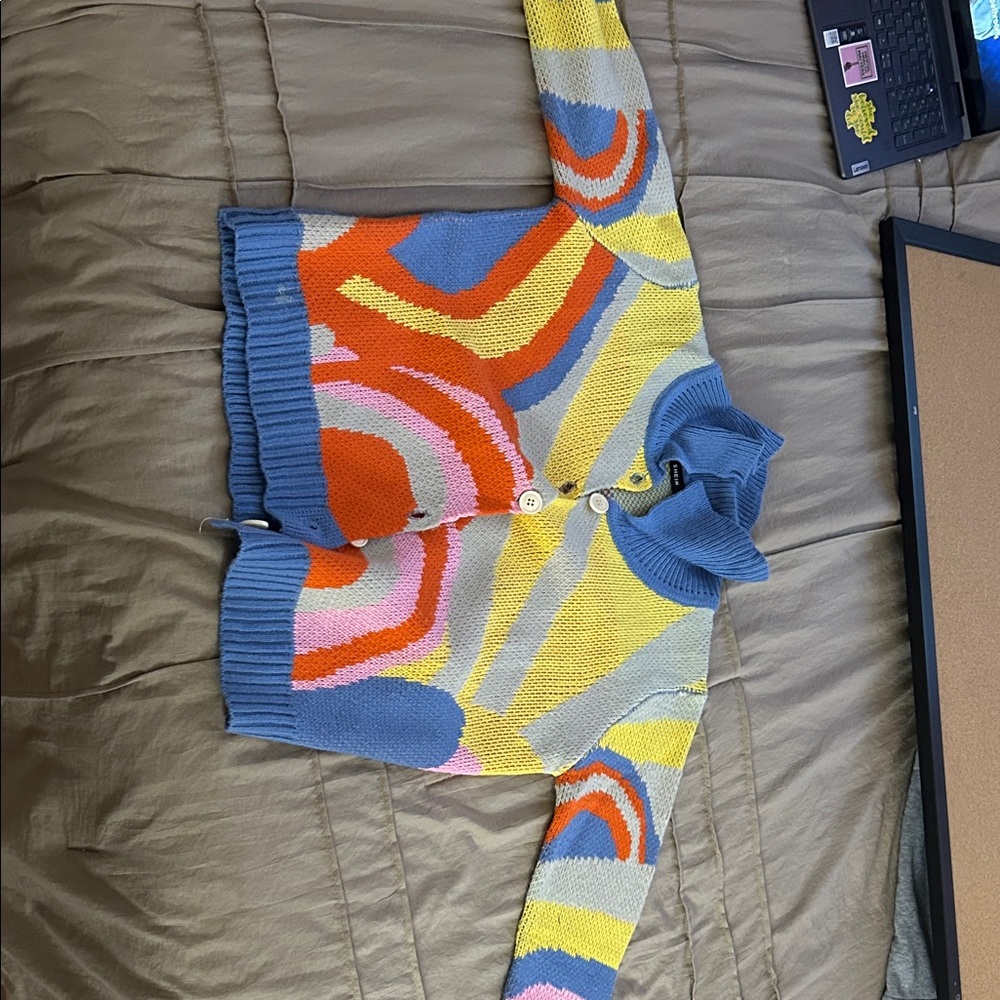 Colorful Patterned Cardigan